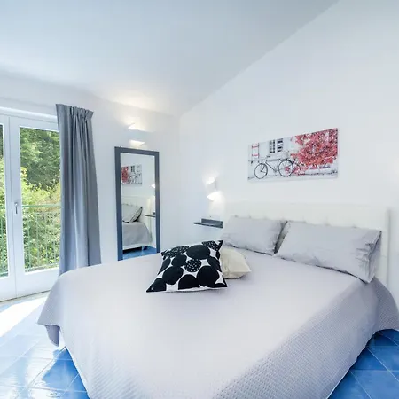 Serenity House Affittacamere 3*